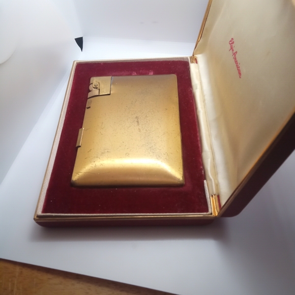 Vintage Cigarette Case w/built-in lighter with initials JS. Over 70 years old. - Picture 4 of 5